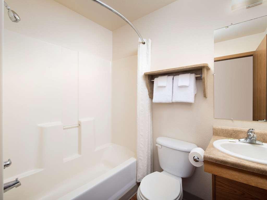 Extended Stay America Select Suites - Akron - South Portage Lakes Exterior foto